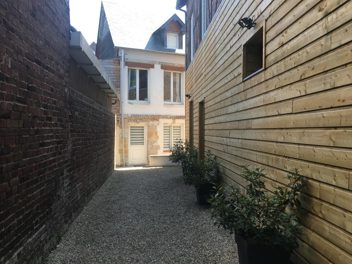 Les Gites De Claire Honfleur Luaran gambar